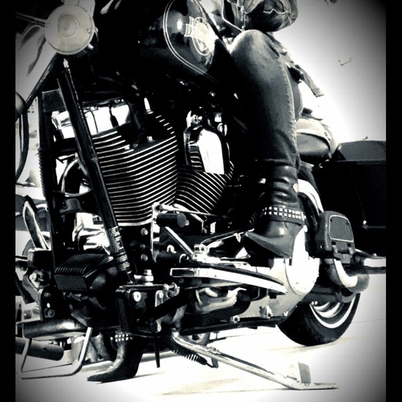 Harley-Davidson Shoes - THESE BOOTS WILL CHANGE YOUR LIFE!!!